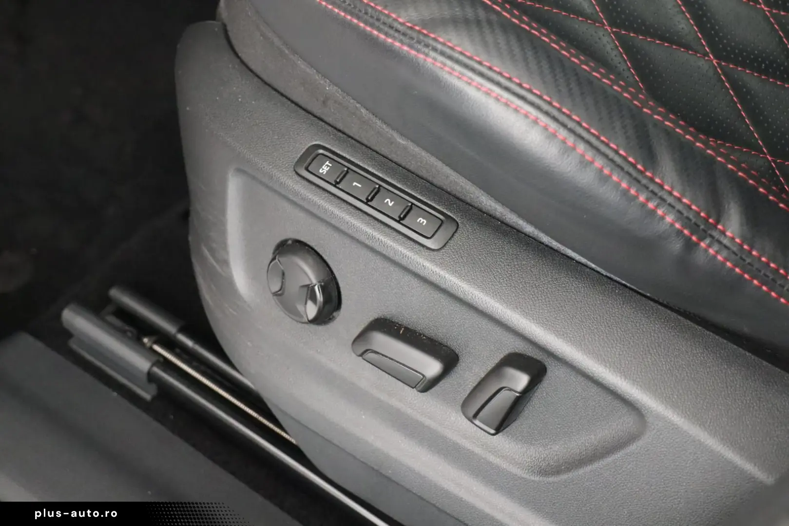 SKODA KODIAQ RS 2.0TSI DSG 4X4 SITZBELÜFTUNG PANORAMA