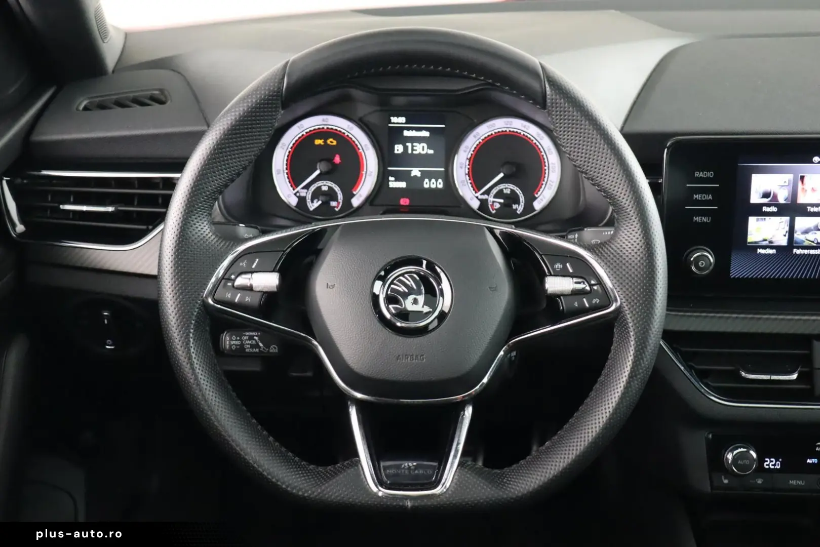 SKODA SCALA MONTE CARLO 1.5TSI VOLL-LED PANORAMADACH