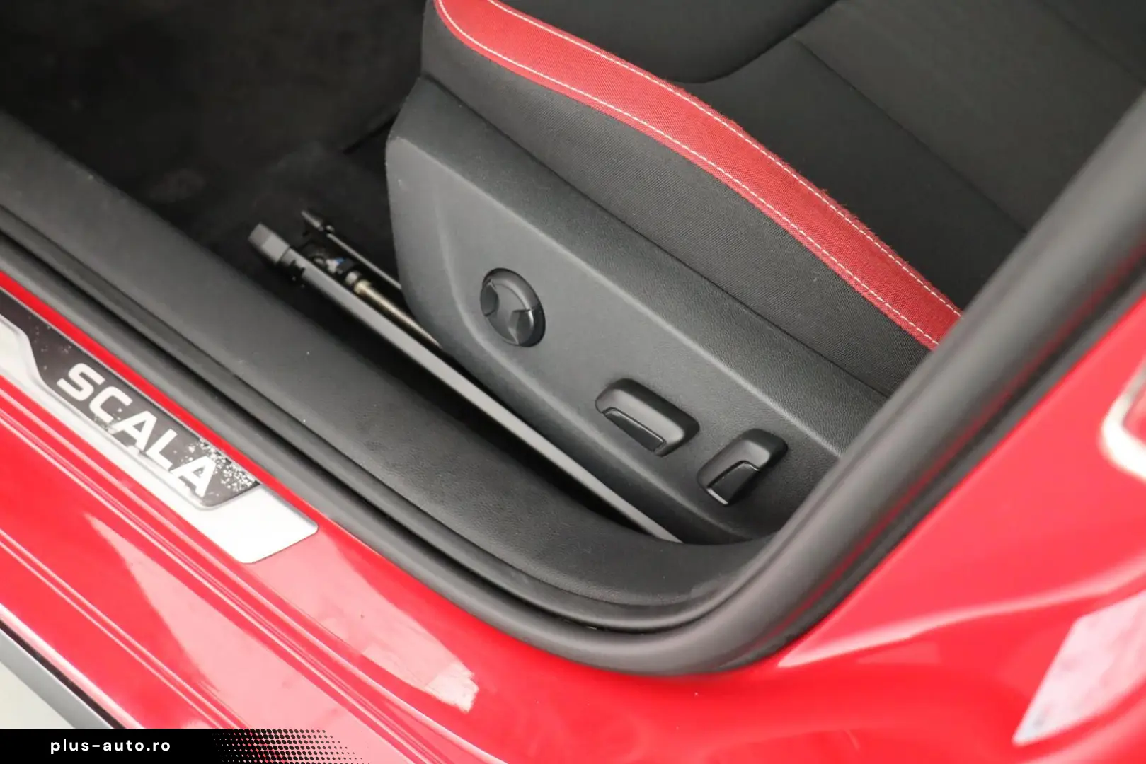 SKODA SCALA MONTE CARLO 1.5TSI VOLL-LED PANORAMADACH