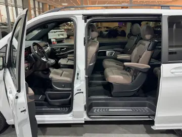 MERCEDES-BENZ V 300 d EXCLUSIVE EDITION 4M AMG Volla&hellip;