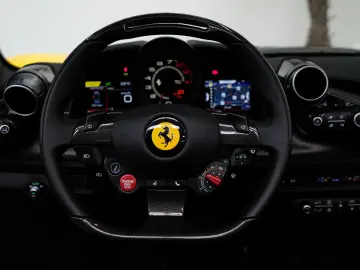 FERRARI F8 Spider CARBON LIFT PASS.DISPL RACINGSEATS JBL