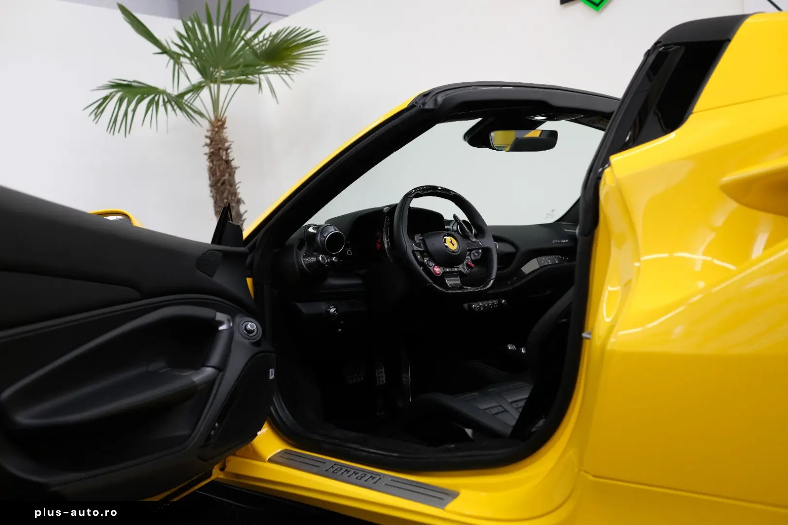 FERRARI F8 Spider CARBON LIFT PASS.DISPL RACINGSEATS JBL