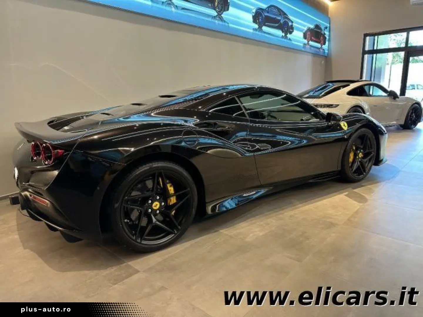 FERRARI FERRARI F8 TRIBUTO - FERRARI F8 Tributo