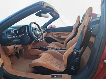 FERRARI F8 Spider LIFT DAYTONA SEATS SURRVIEW JBL