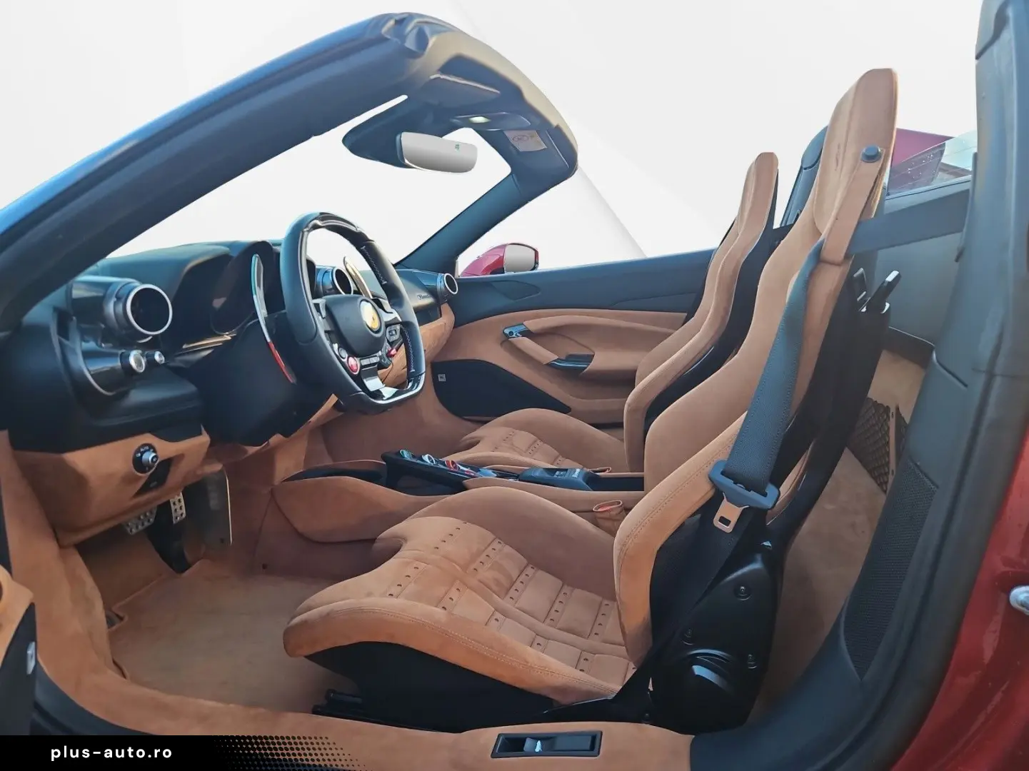 FERRARI F8 Spider LIFT DAYTONA SEATS SURRVIEW JBL