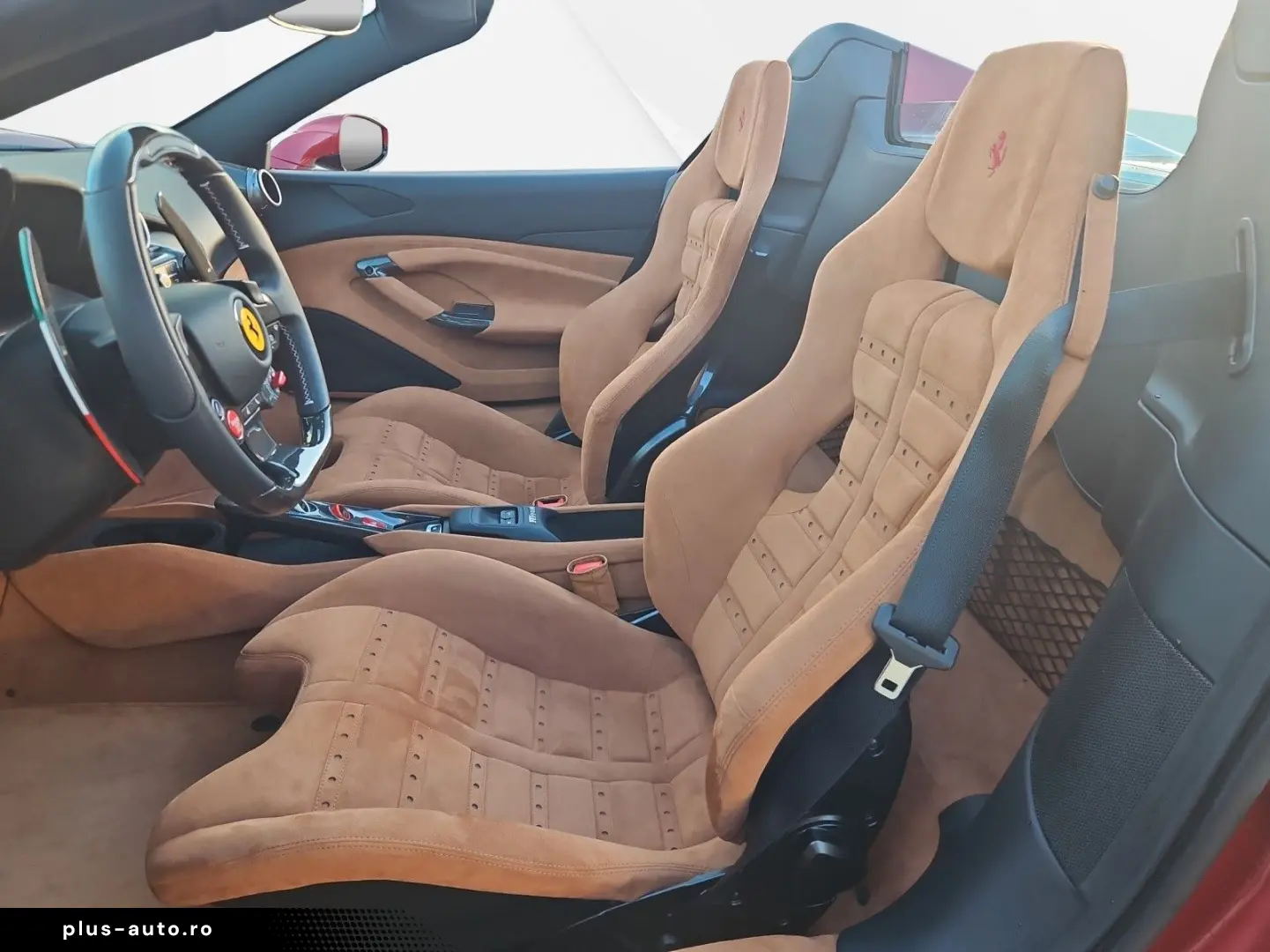FERRARI F8 Spider LIFT DAYTONA SEATS SURRVIEW JBL