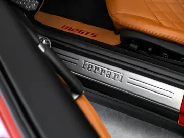 FERRARI 812 GTS Camera JBL Fuoco