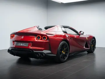 FERRARI 812 GTS LIFT SURROUND CARBON HISTORICAL COLOUR