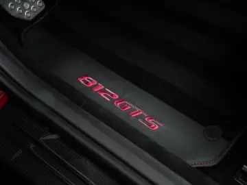 FERRARI 812 GTS LIFT SURROUND CARBON HISTORICAL COLOUR