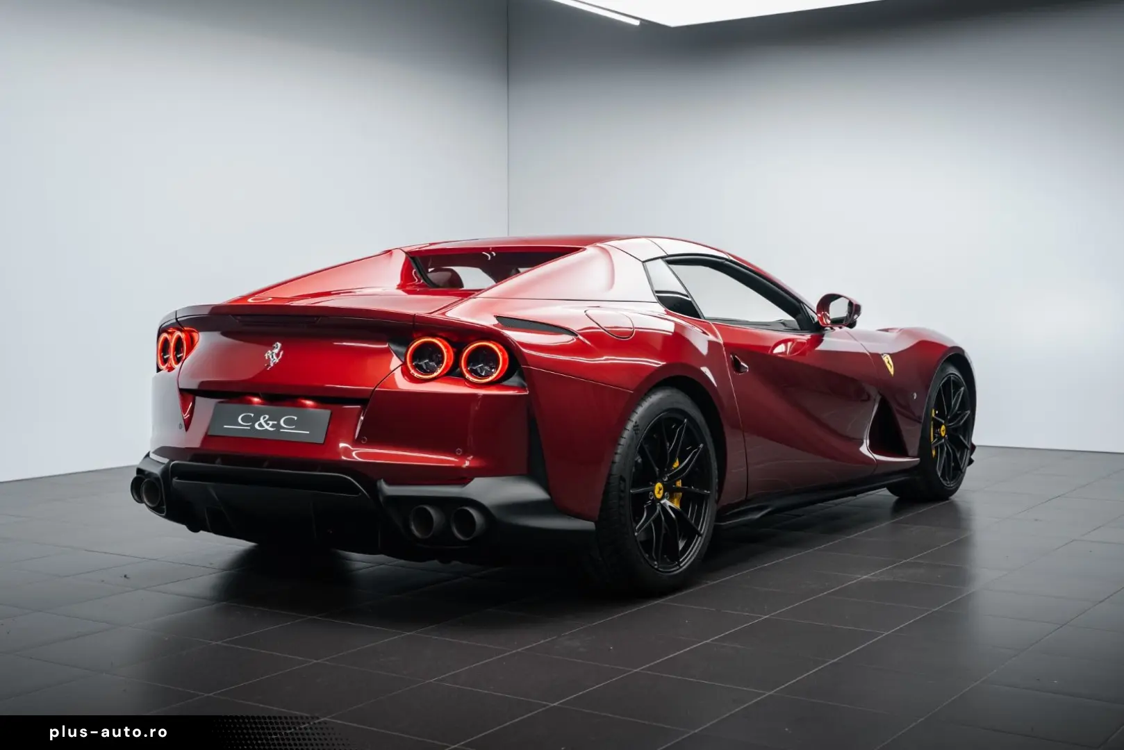 FERRARI 812 GTS LIFT SURROUND CARBON HISTORICAL COLOUR