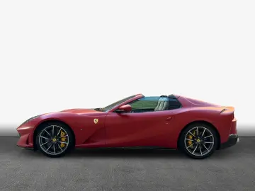 FERRARI 812 GTS