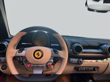 FERRARI 812 GTS