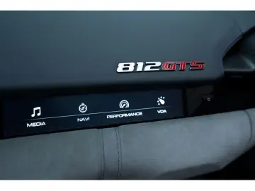 FERRARI 812 GTS   ATELIER   VIOLA HONG KONG LED