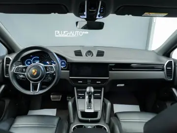 Porsche Cayenne S Coupe