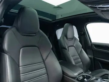 Porsche Cayenne S Coupe