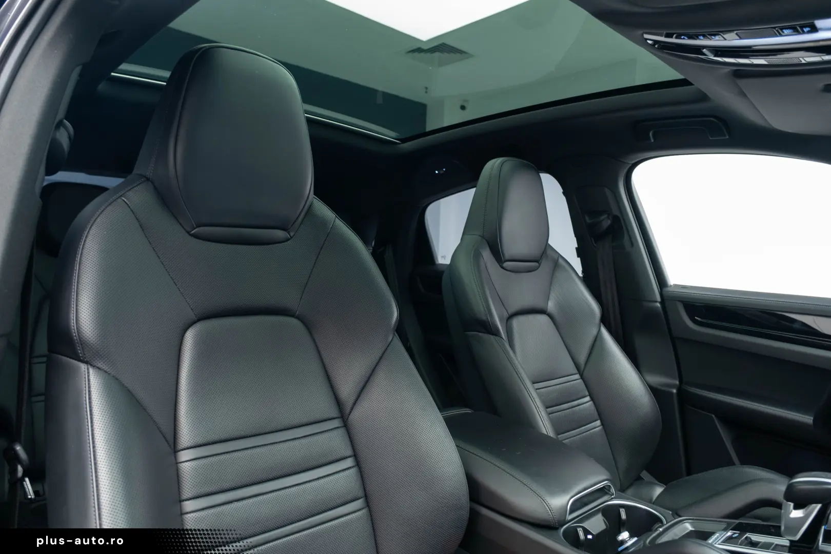 Porsche Cayenne S Coupe