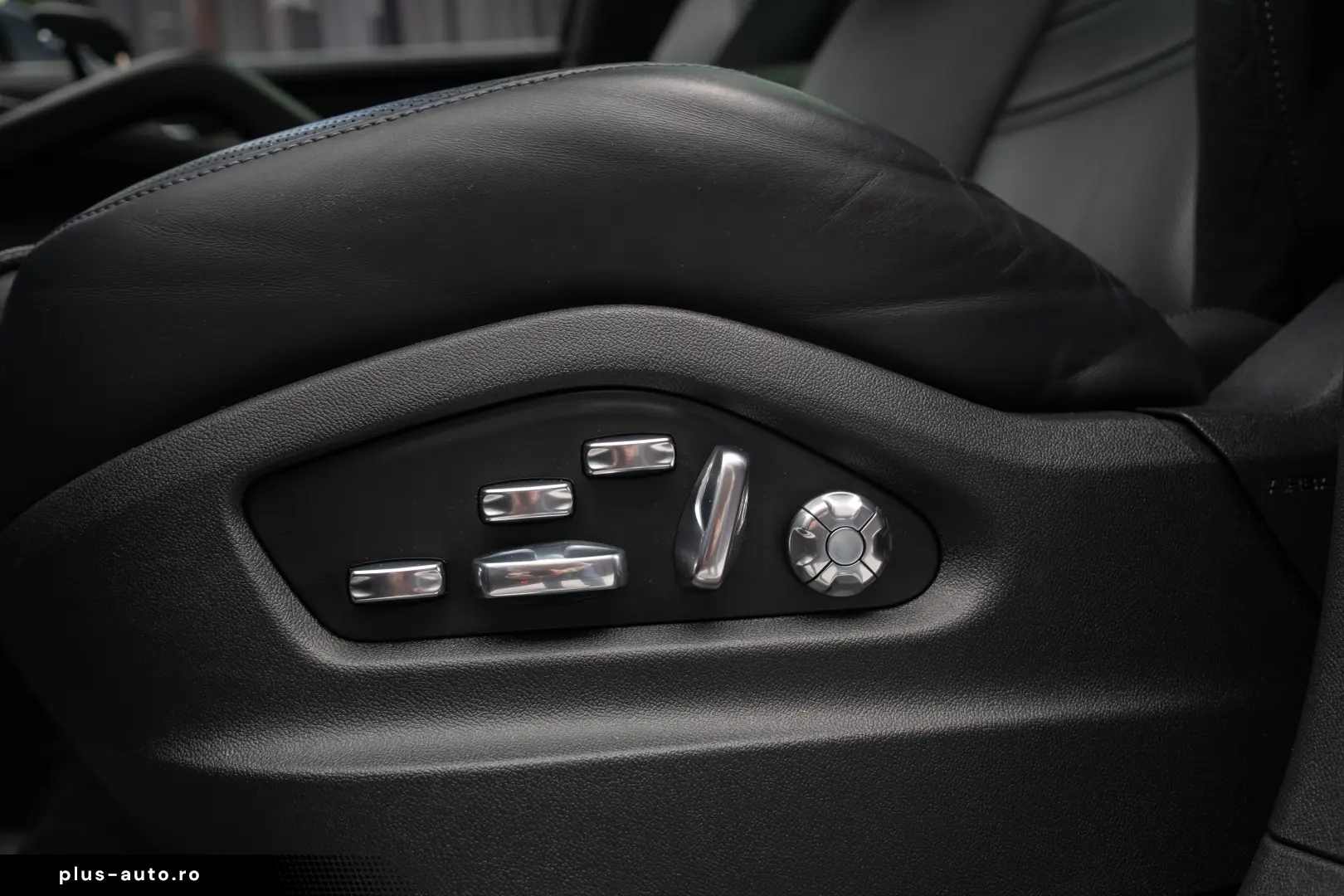 Porsche Cayenne S Coupe