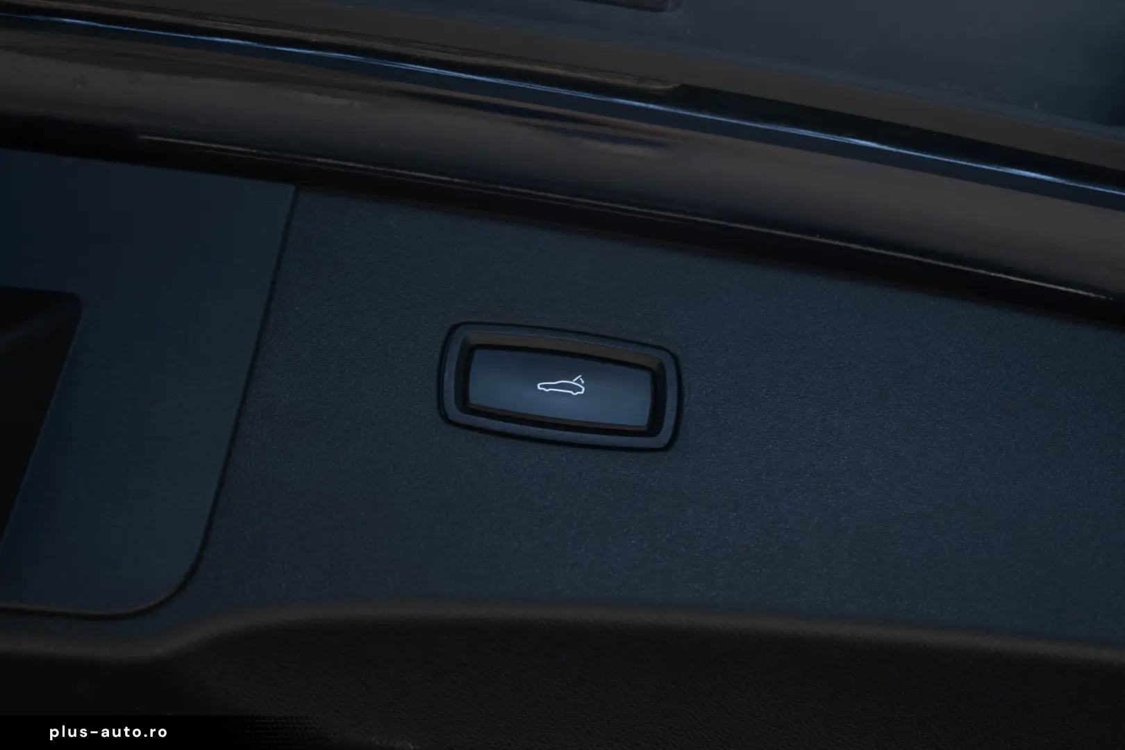 Porsche Cayenne S Coupe