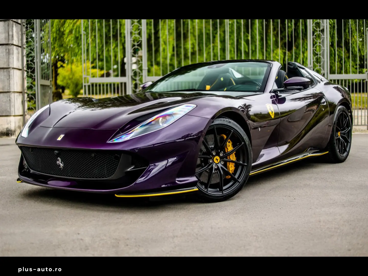 FERRARI 812 Superfast GTS ATELIER XPEL CARBON 1 HAND