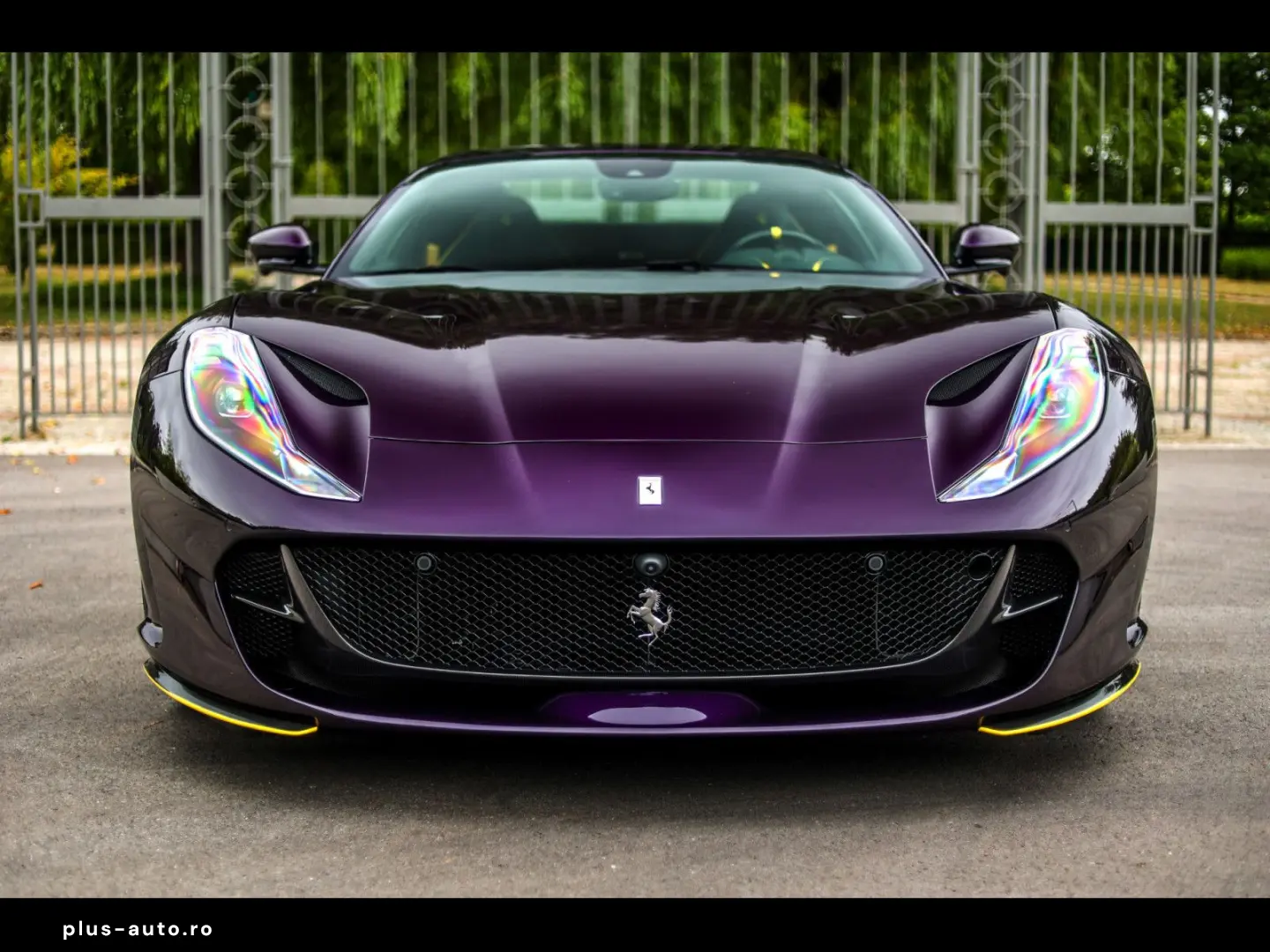 FERRARI 812 Superfast GTS ATELIER XPEL CARBON 1 HAND