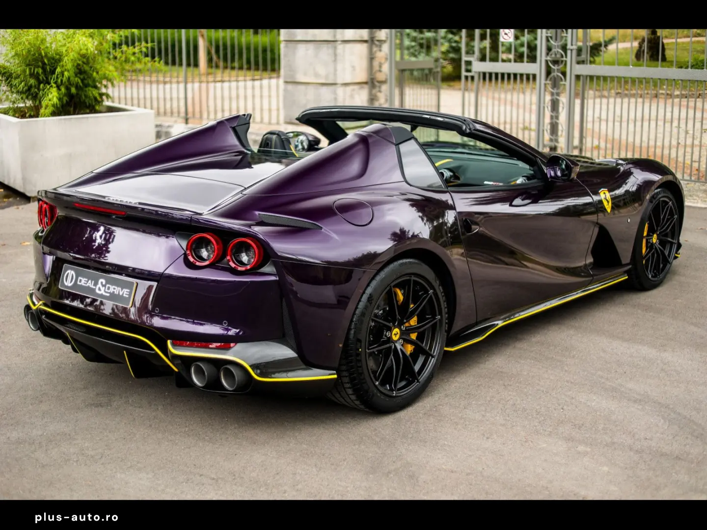 FERRARI 812 Superfast GTS ATELIER XPEL CARBON 1 HAND
