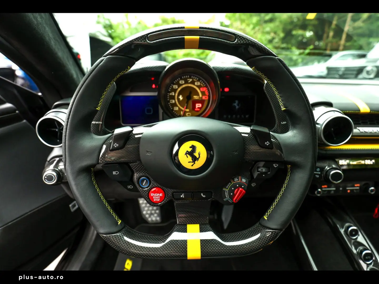 FERRARI 812 Superfast GTS ATELIER XPEL CARBON 1 HAND