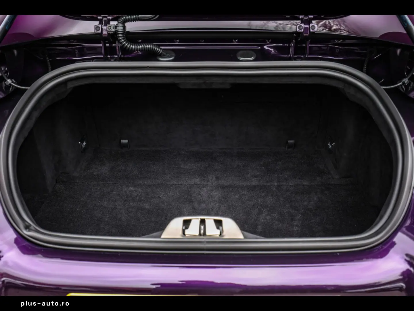 FERRARI 812 Superfast GTS ATELIER XPEL CARBON 1 HAND