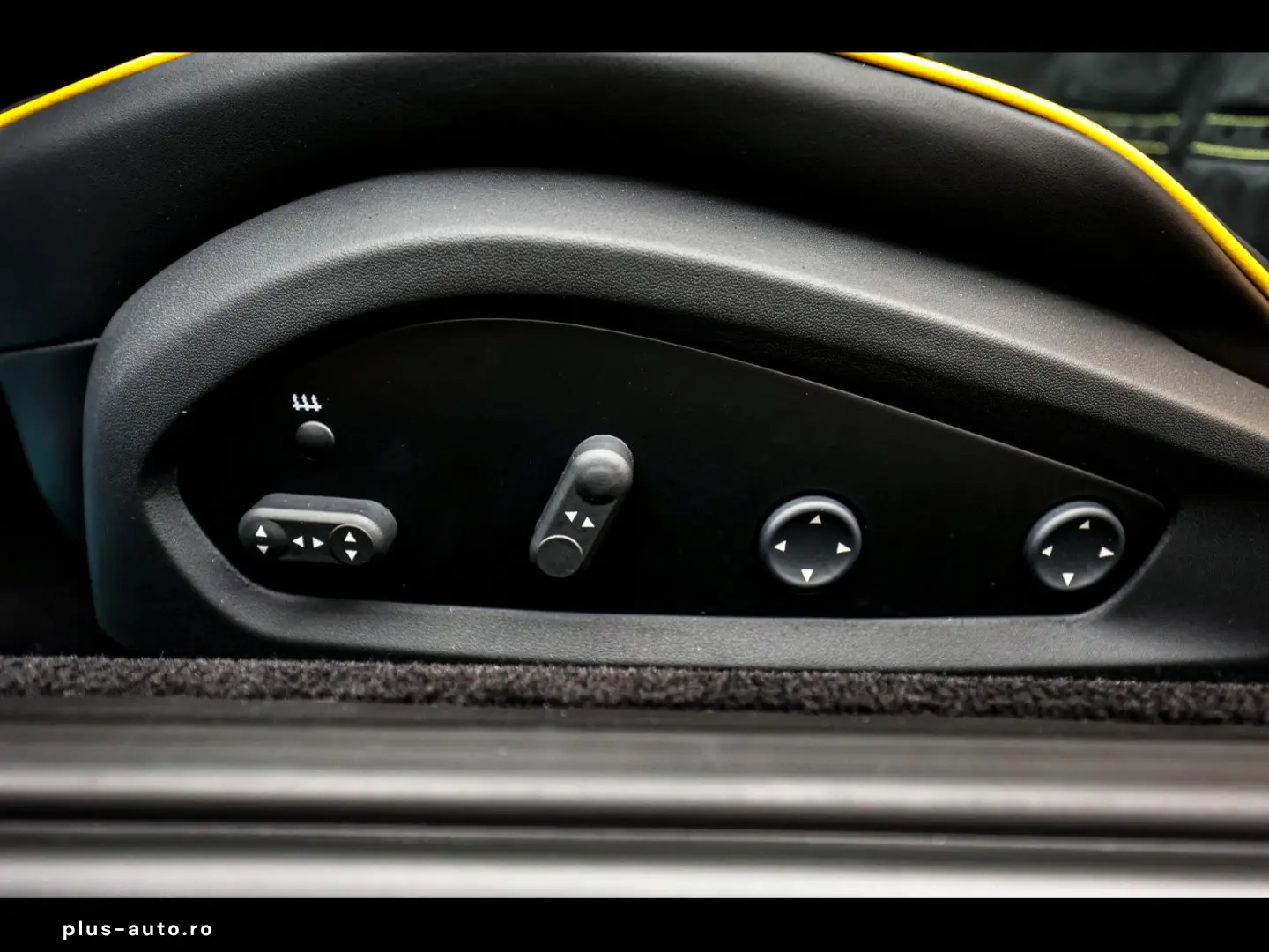 FERRARI 812 Superfast GTS ATELIER XPEL CARBON 1 HAND