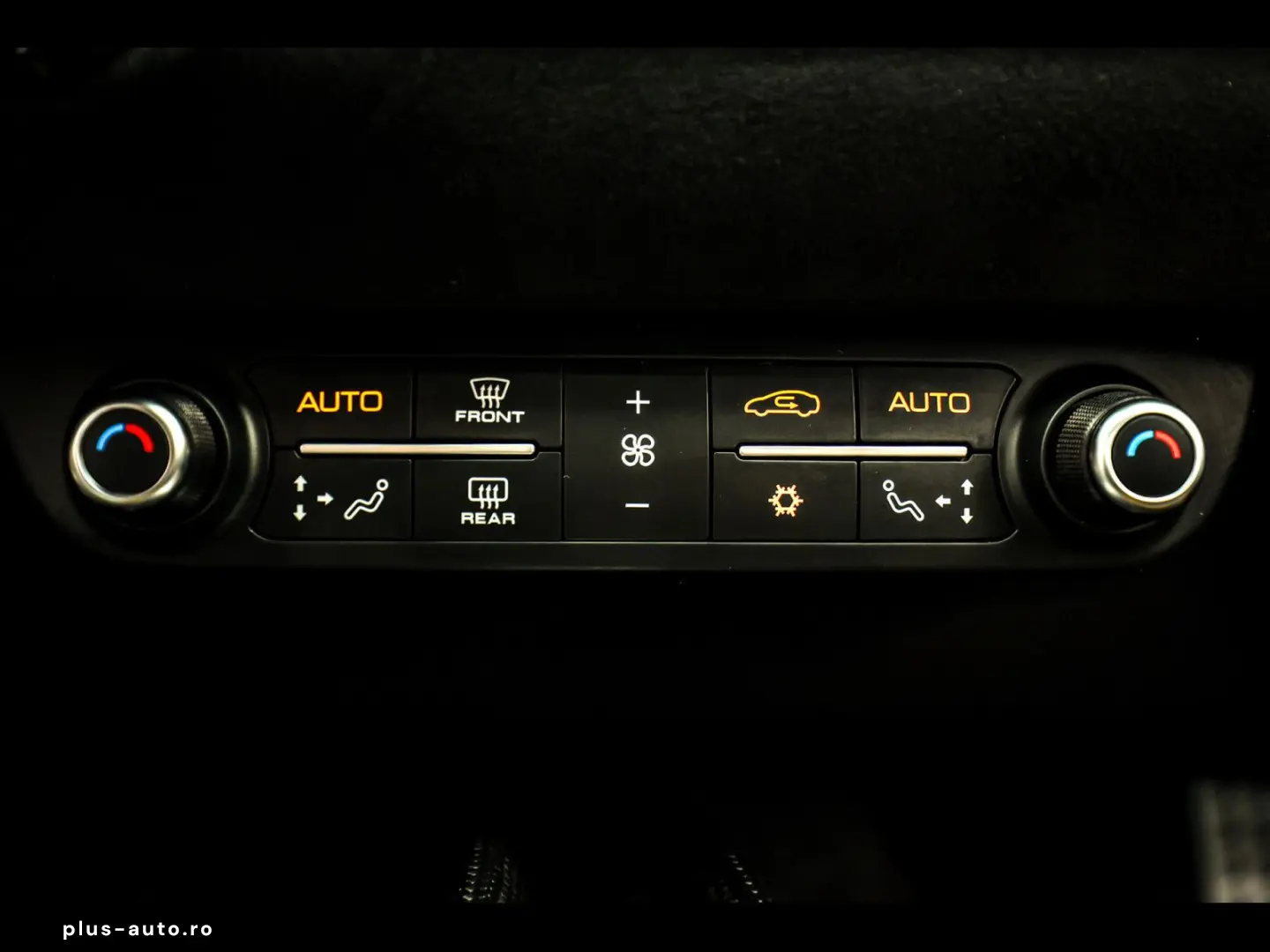 FERRARI 812 Superfast GTS ATELIER XPEL CARBON 1 HAND