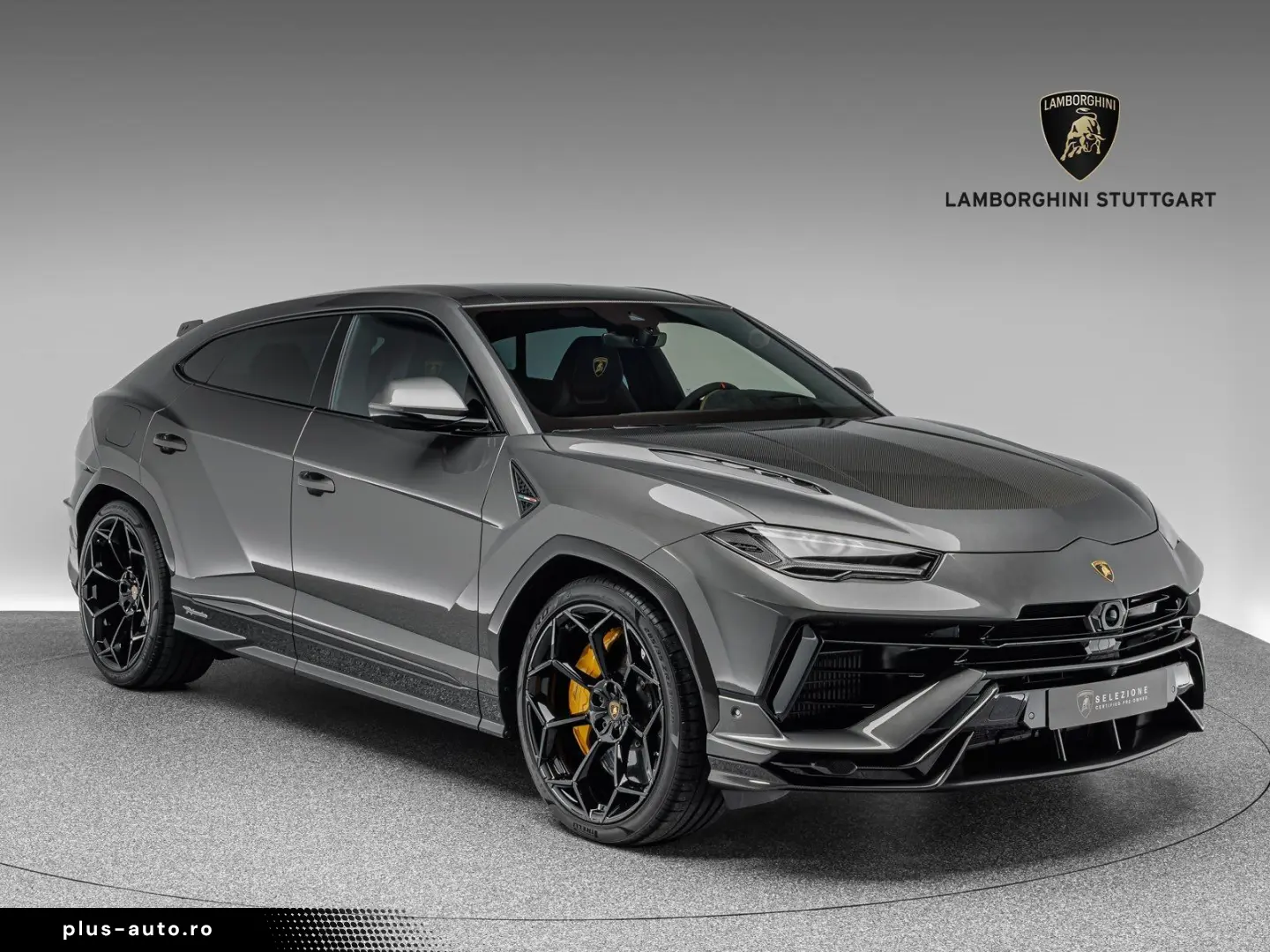 LAMBORGHINI Urus Performante