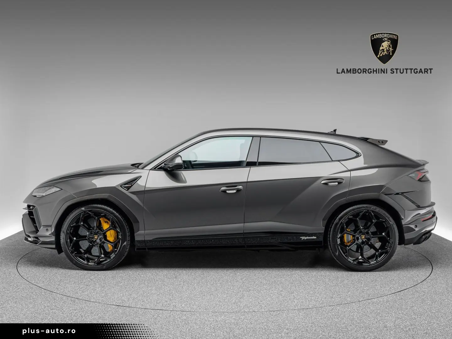 LAMBORGHINI Urus Performante
