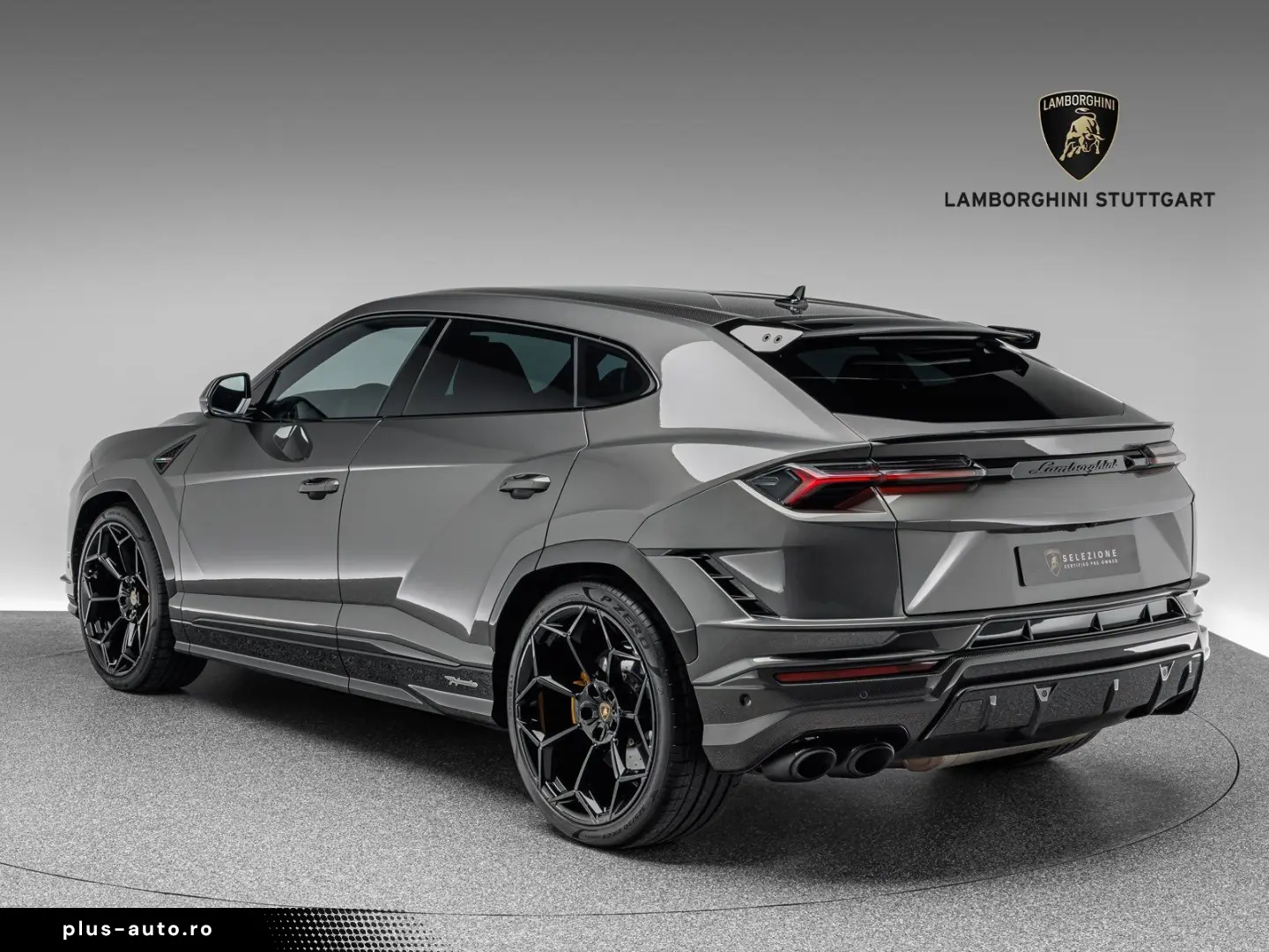 LAMBORGHINI Urus Performante