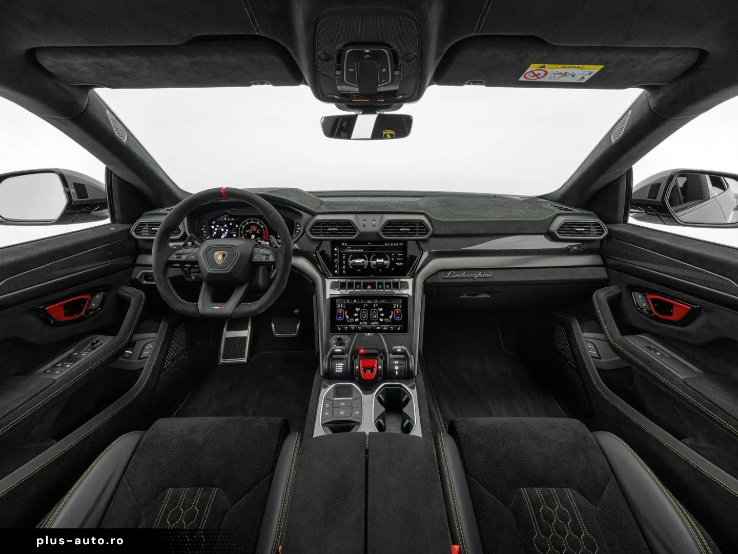 LAMBORGHINI Urus Performante