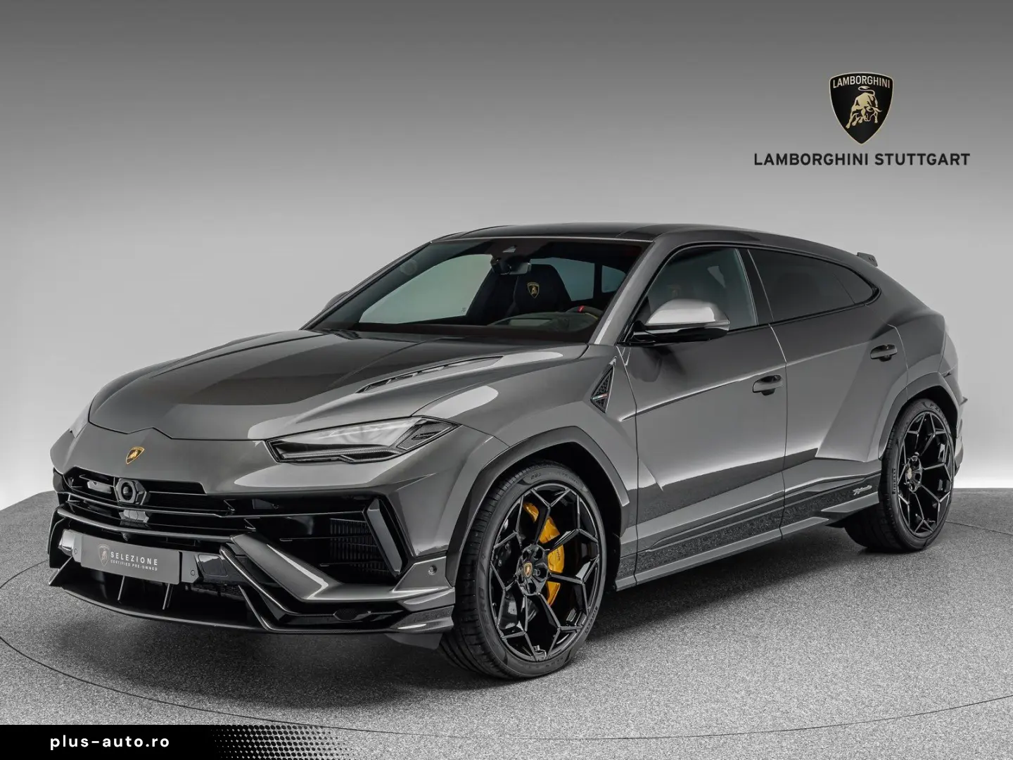 LAMBORGHINI Urus Performante