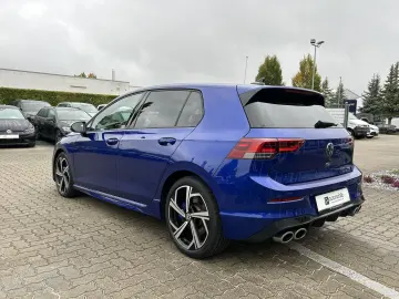 VW Golf VIII 2.0 TSI DSG R 4Motion