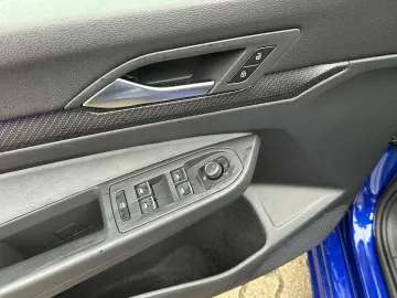 VW Golf VIII 2.0 TSI DSG R 4Motion