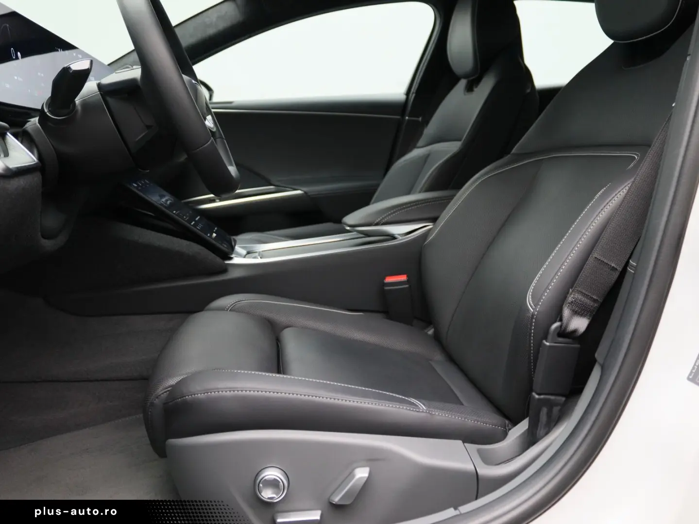 LUCID Air Touring AWD