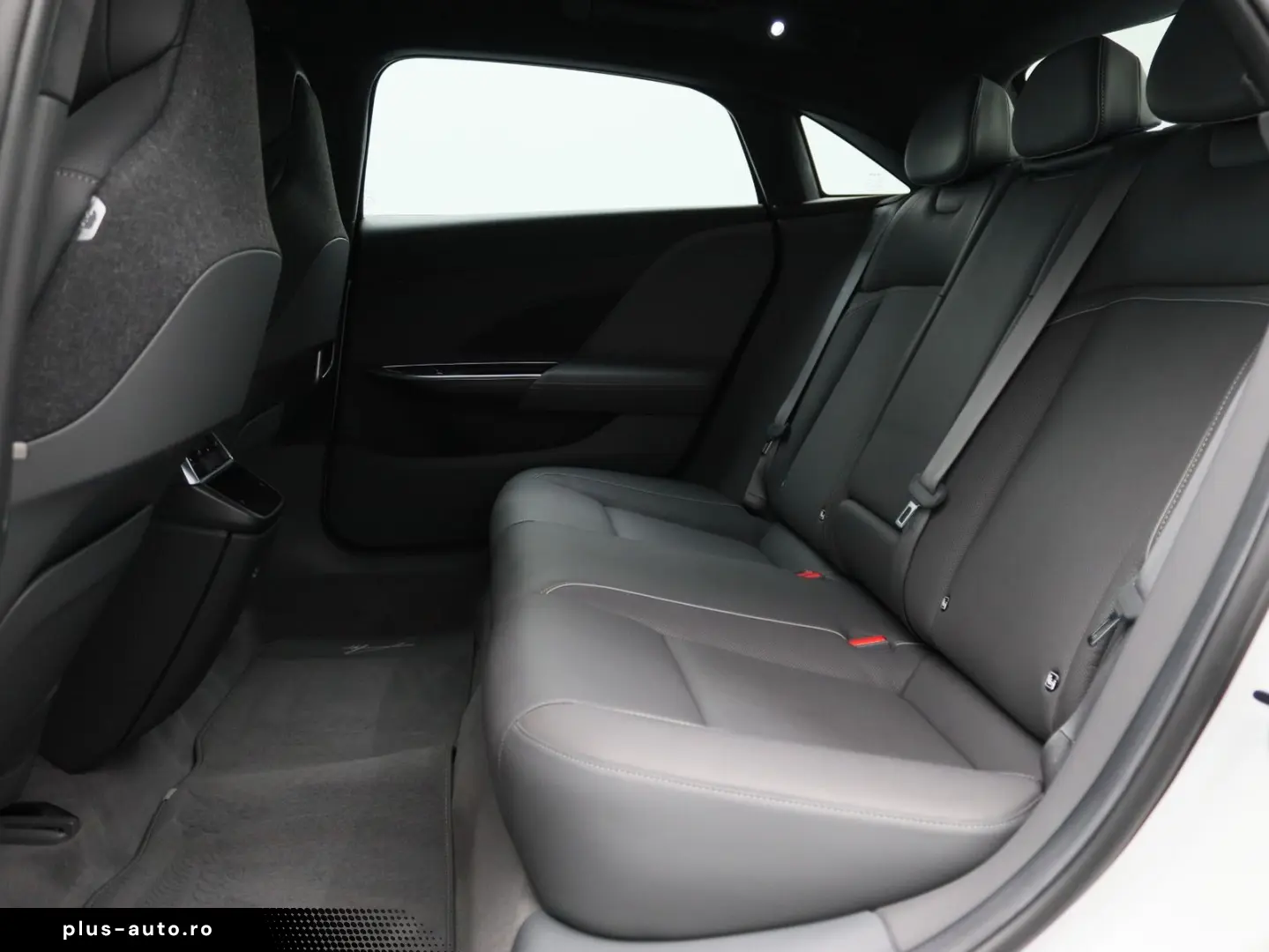 LUCID Air Touring AWD