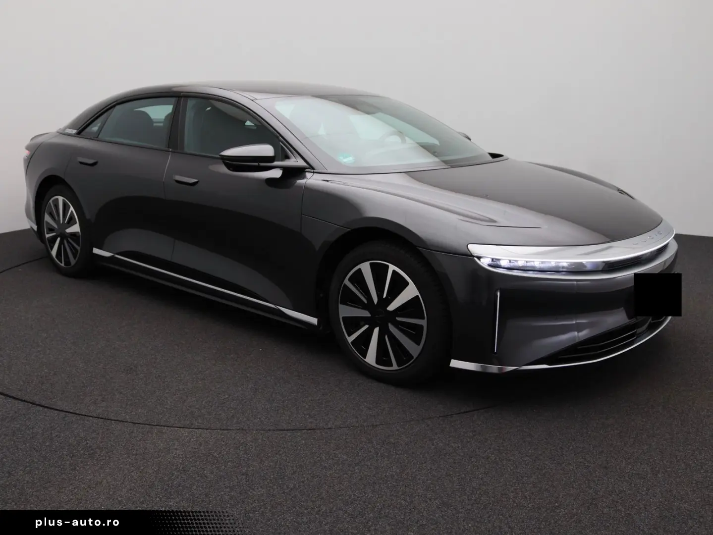 LUCID Air Pure AWD