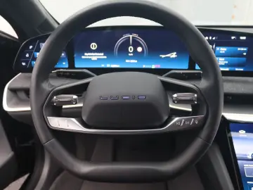 LUCID Air Pure AWD