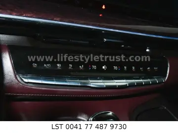 CADILLAC Escalade SPORT PLATINUM 6.2V8 4WD € 75.500 T1