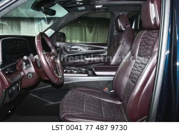 CADILLAC Escalade SPORT PLATINUM 6.2V8 4WD € 75.500 T1