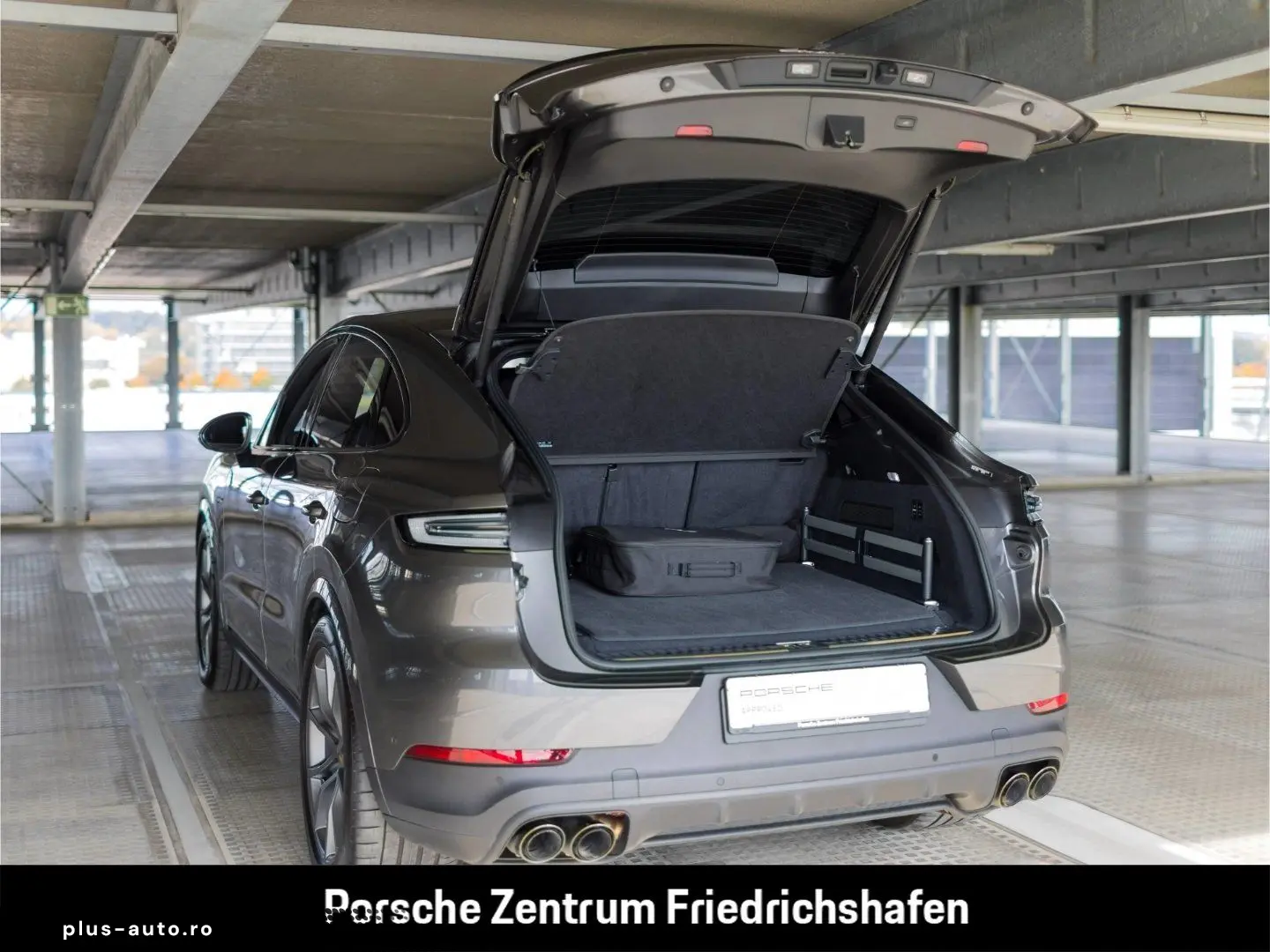 PORSCHE Cayenne E-Hybrid Coupe