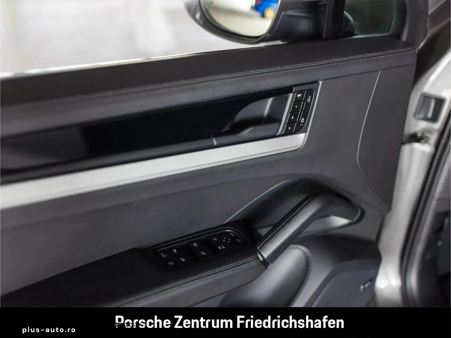 PORSCHE Cayenne E-Hybrid Coupe