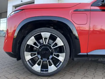 BMW XM 50e DAP PAP AHK Massage H K Iconic Glow HUD