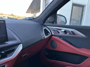 BMW XM 50e DAP PAP AHK Massage H K Iconic Glow HUD