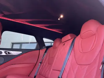 BMW XM 50e DAP PAP AHK Massage H K Iconic Glow HUD