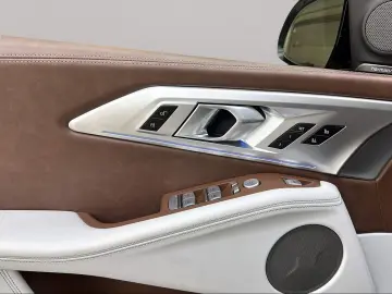 BMW XM 50e Massage AHK Driv.Assist.Prof Harman K