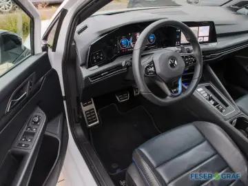 VW Golf 8 R Performance Leder Matrix Pano V-max 270