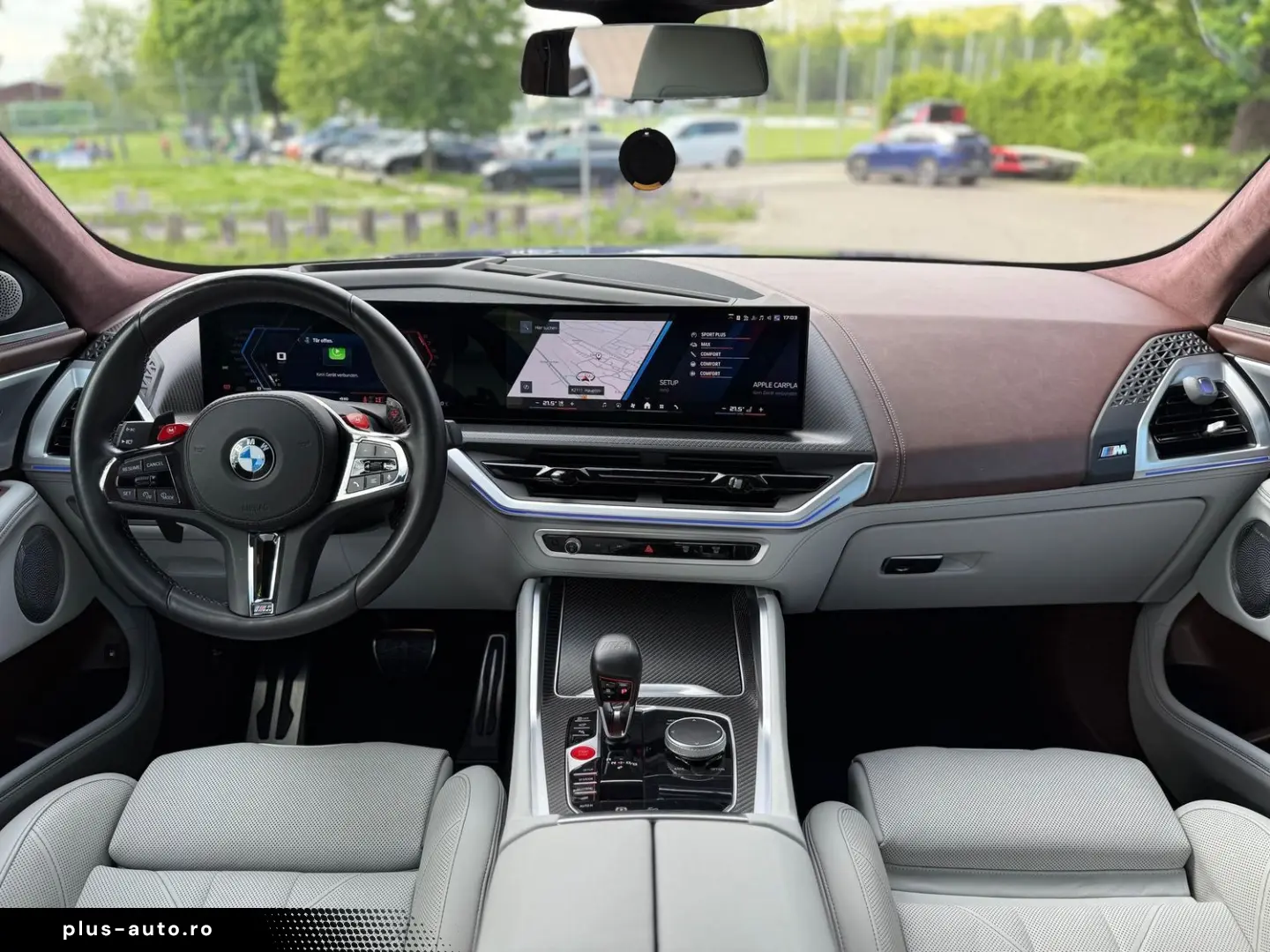BMW XM Individual Marina Bay Blau Merino Leder